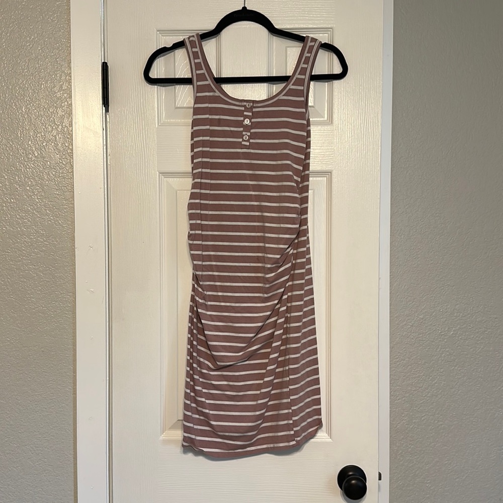 Pink stripe maternity dress for summer